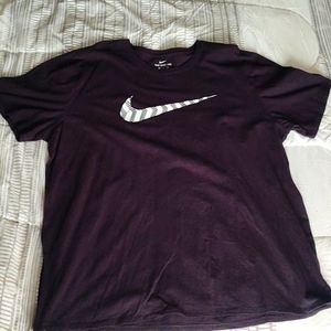 Nike t shirt